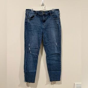 Liverpool Los Angeles Blue Distressed Women's The Girlfriend Crop Jeans 14/32